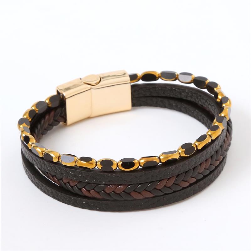 Pulsera Trenzada de Cuero con detalles dorados para hombres